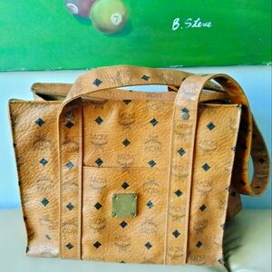 💯 Authentic McM Tote